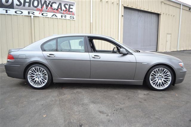 BMW 7 series 2007 photo 2