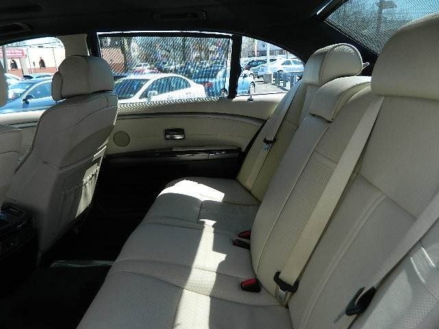 BMW 7 series 2007 photo 5