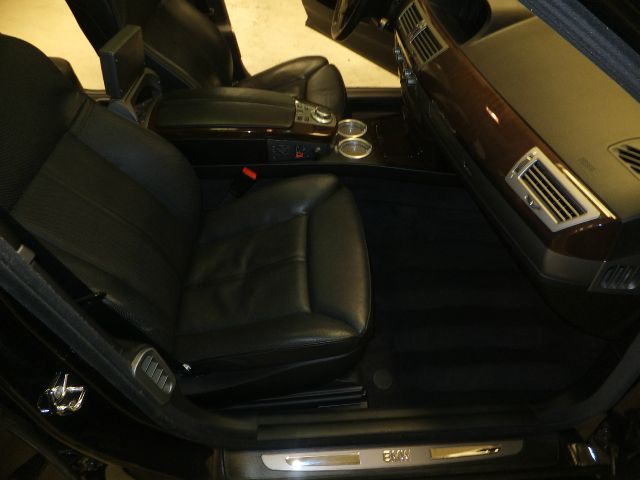 BMW 7 series 2007 photo 1