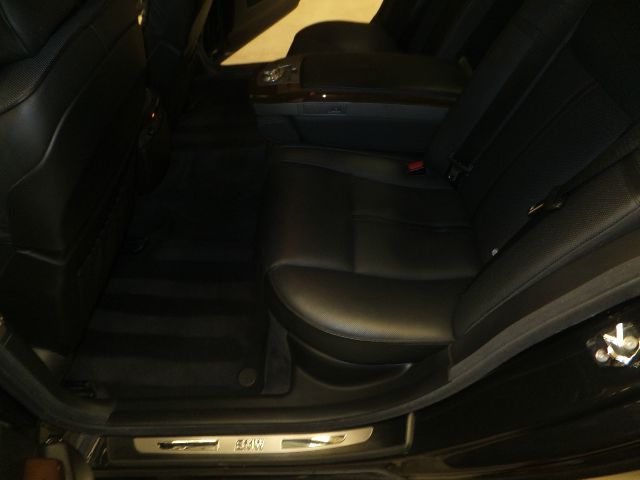 BMW 7 series 2007 photo 19