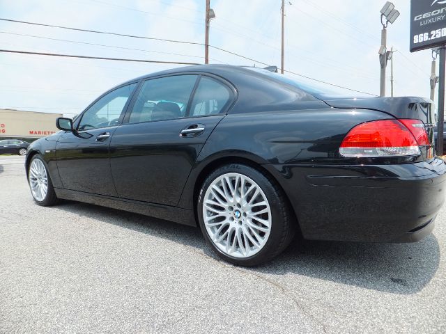 BMW 7 series 2007 photo 24