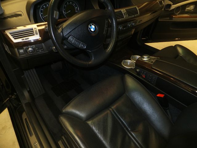 BMW 7 series 2007 photo 27