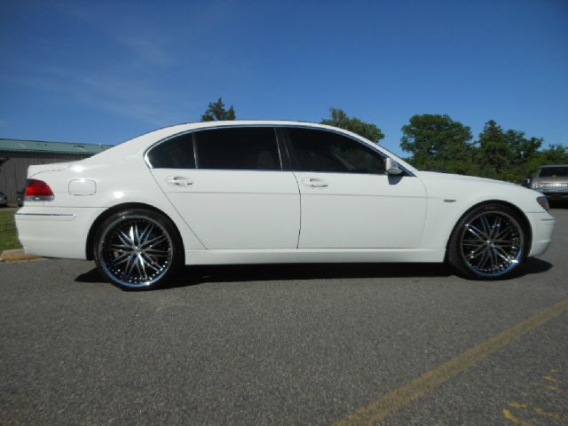 BMW 7 series 2007 photo 15