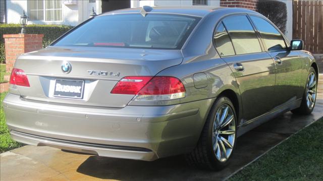 BMW 7 series 2007 photo 2