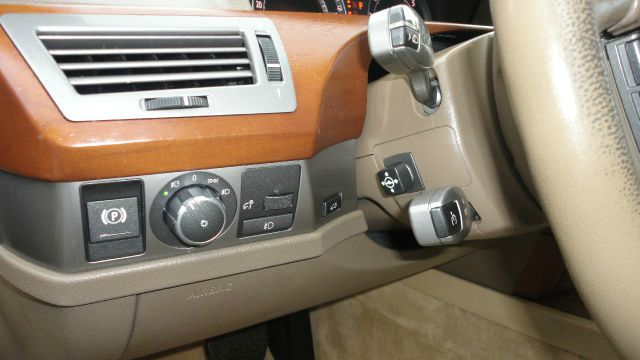 BMW 7 series 2007 photo 16