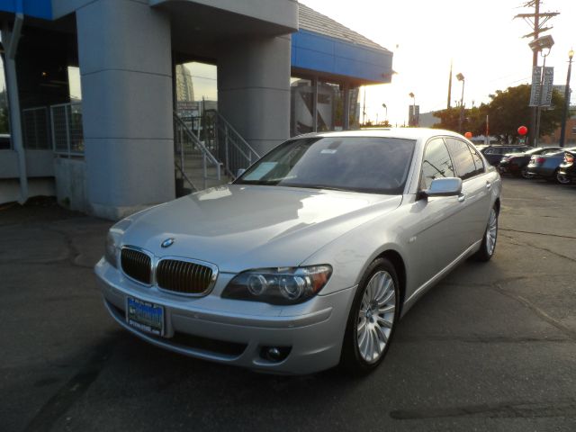 BMW 7 series 3.2 V6 NAV Sedan