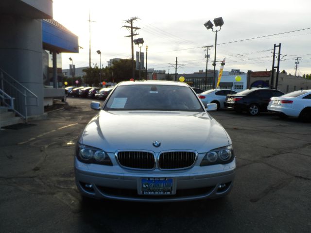 BMW 7 series 2007 photo 1