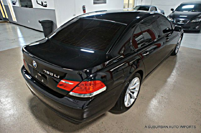 BMW 7 series 2007 photo 1