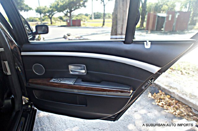 BMW 7 series 2007 photo 38