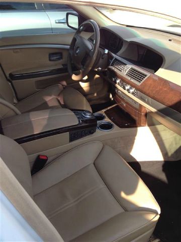 BMW 7 series 2007 photo 2