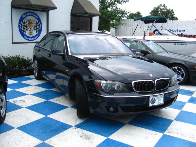 BMW 7 series 2007 photo 1