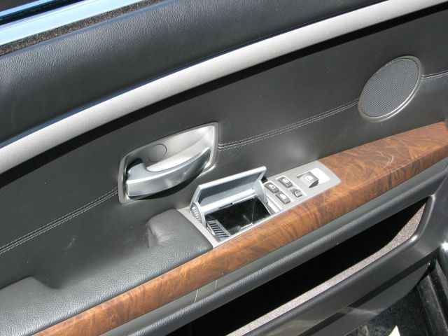 BMW 7 series 2007 photo 1