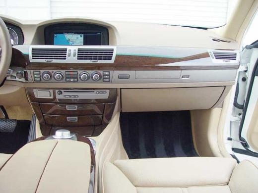 BMW 7 series 2008 photo 3