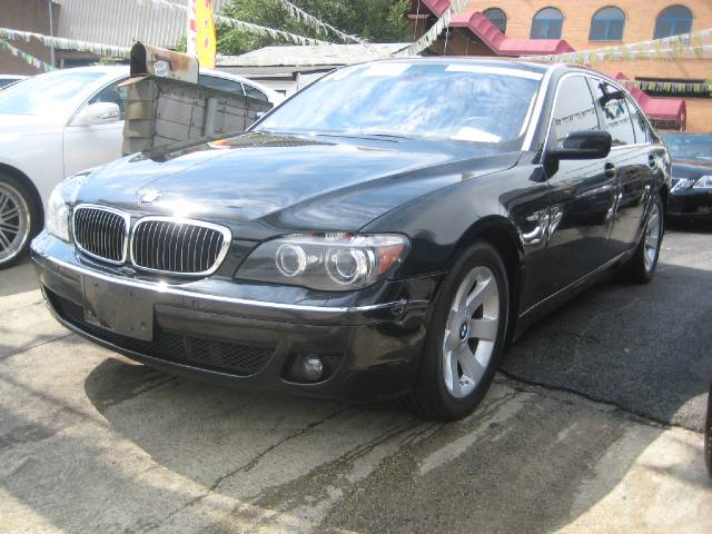 BMW 7 series 2008 photo 2