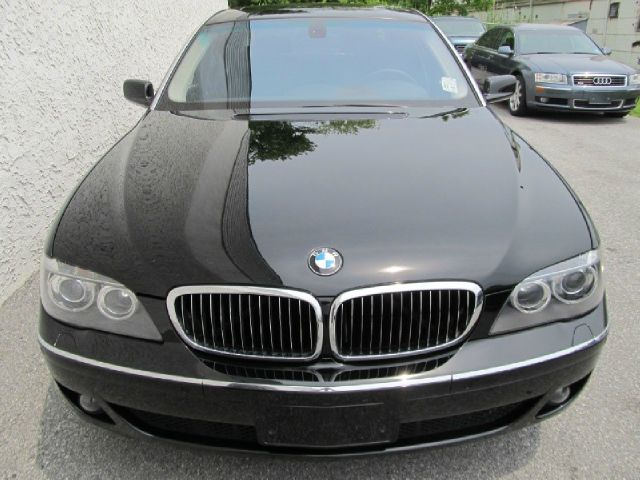 BMW 7 series 2008 photo 1