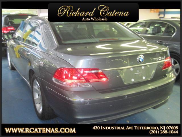 BMW 7 series 2008 photo 2