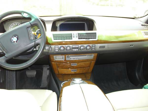 BMW 7 series 2008 photo 1