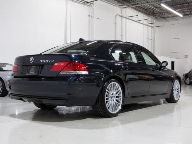 BMW 7 series 2008 photo 2