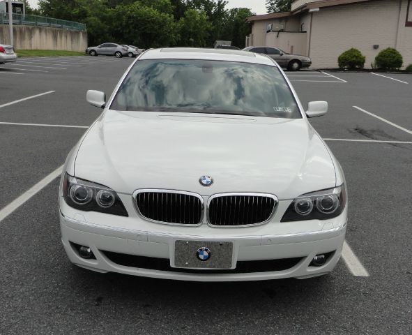 BMW 7 series 2008 photo 12