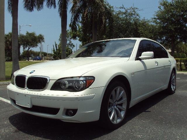 BMW 7 series 2008 photo 1