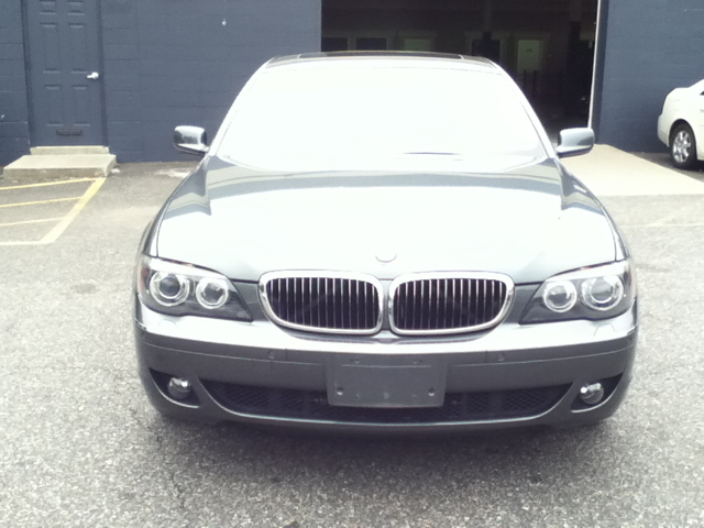 BMW 7 series 2008 photo 2