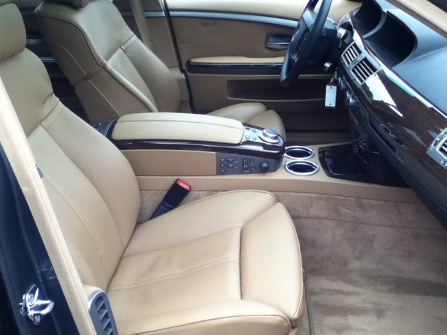 BMW 7 series 2008 photo 6