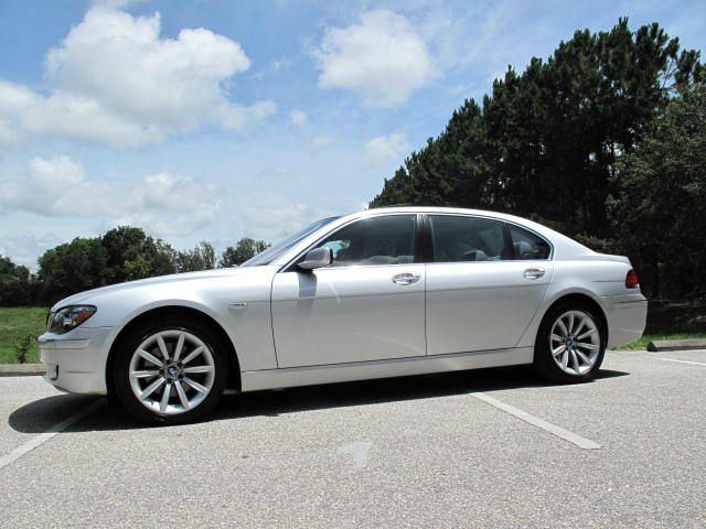 BMW 7 series 2008 photo 1