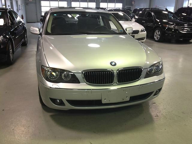 BMW 7 series 2008 photo 2