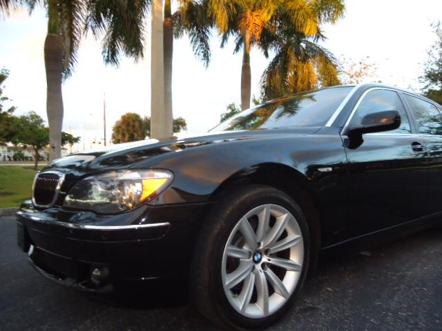 BMW 7 series 2008 photo 4