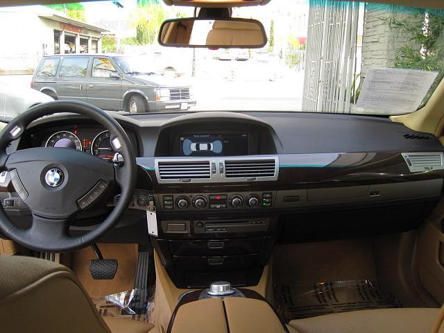 BMW 7 series 2008 photo 1