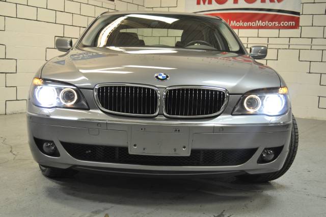 BMW 7 series 2008 photo 1