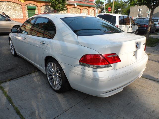 BMW 7 series 2008 photo 4