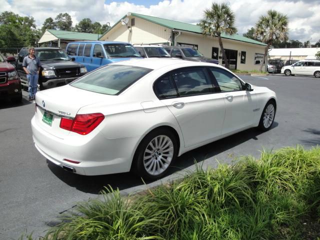 BMW 7 series 2009 photo 3