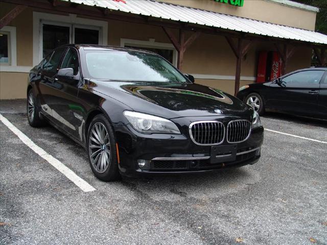 BMW 7 series 2009 photo 4