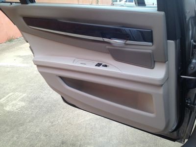 BMW 7 series 2009 photo 21