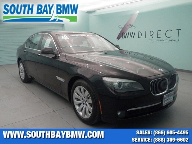 BMW 7 series 2010 photo 2