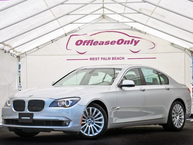 BMW 7 series 2010 photo 5