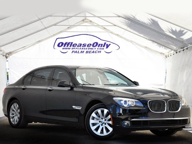 BMW 7 series 2010 photo 3