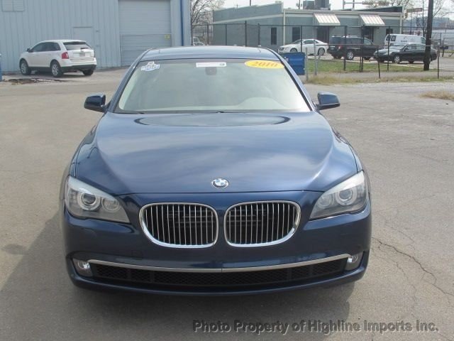 BMW 7 series 2010 photo 4