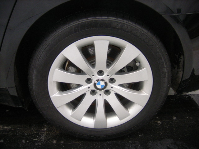 BMW 7 series 2010 photo 5