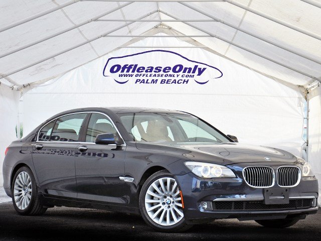 BMW 7 series 2010 photo 3