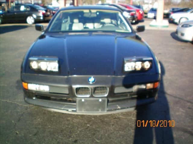 BMW 8 series 1995 photo 2