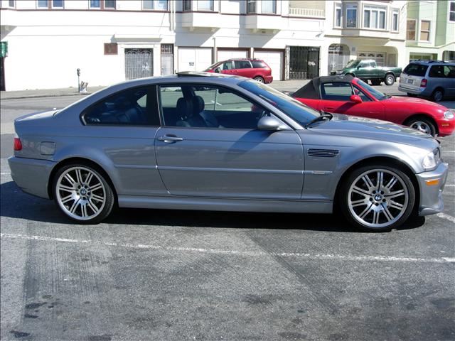 BMW M3 2003 photo 2