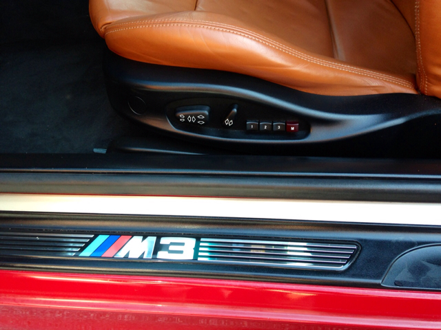 BMW M3 2005 photo 2