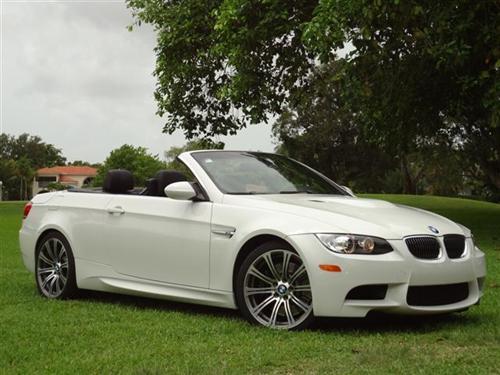 BMW M3 2009 photo 1