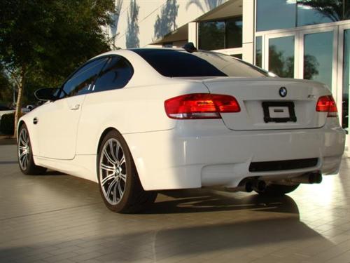 BMW M3 2009 photo 1