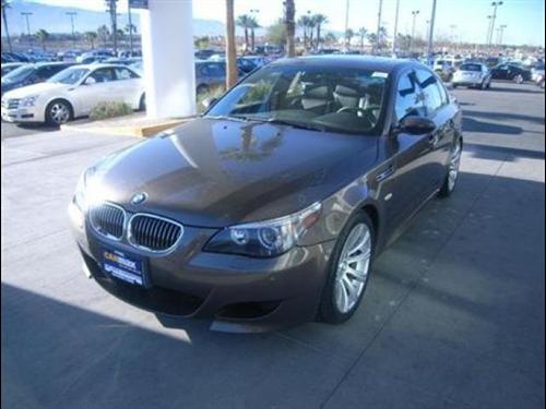 BMW M5 2007 photo 1