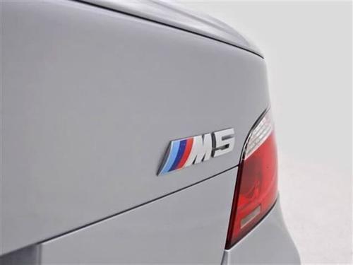 BMW M5 2008 photo 3