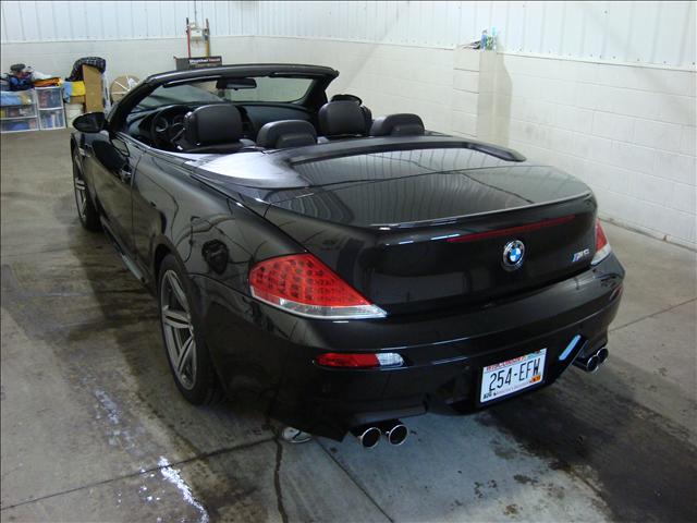 BMW M6 2007 photo 2