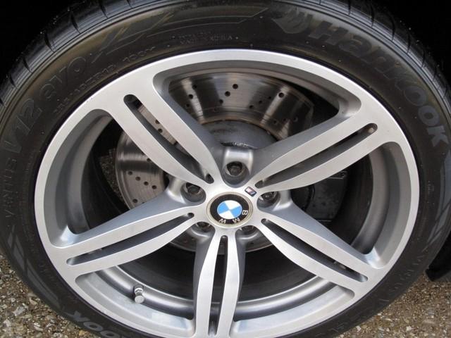 BMW M6 2007 photo 2